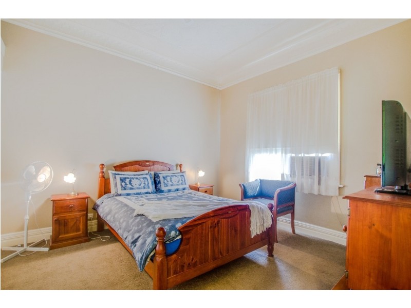 15 Livingstone Street, Mathoura NSW 2710