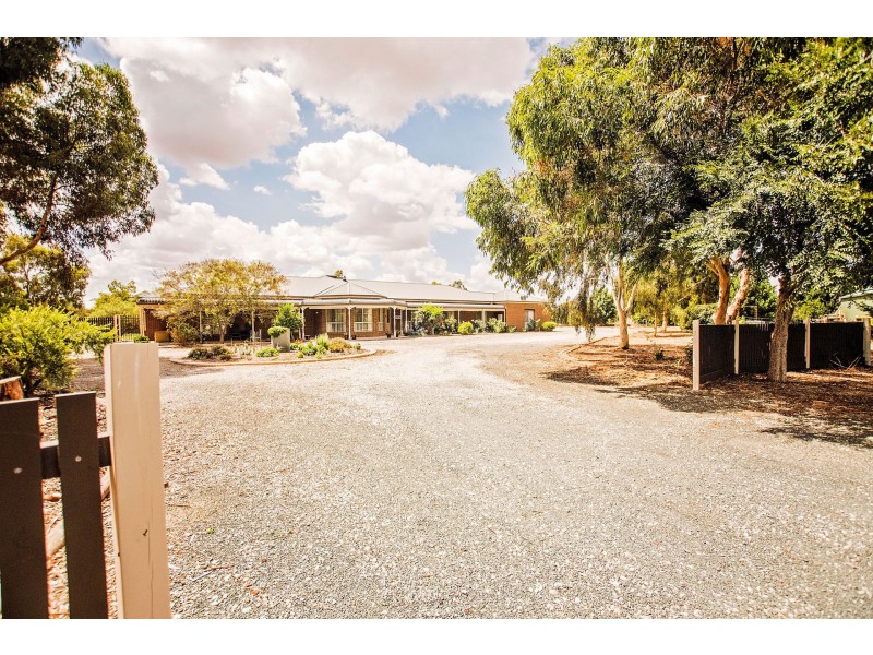 5 Lawler Court, Echuca VIC 3564