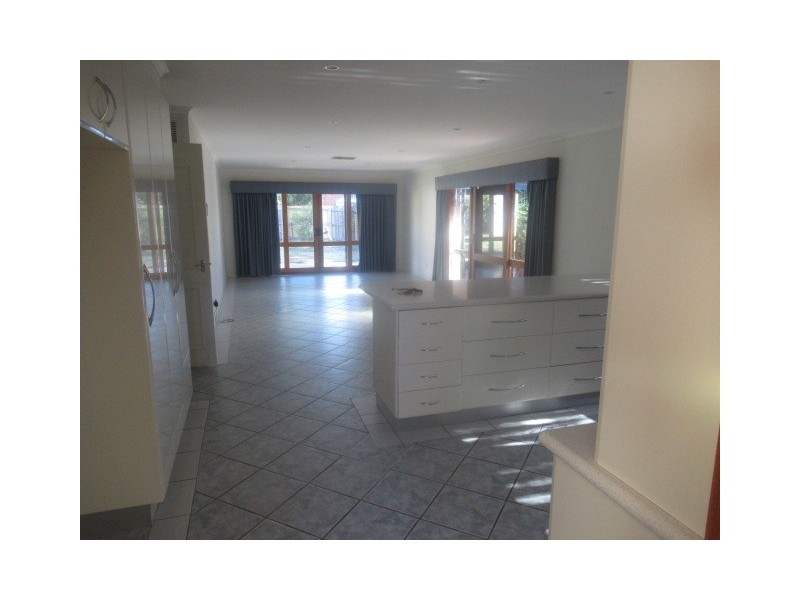 9 Pollard Place, Moama NSW 2731