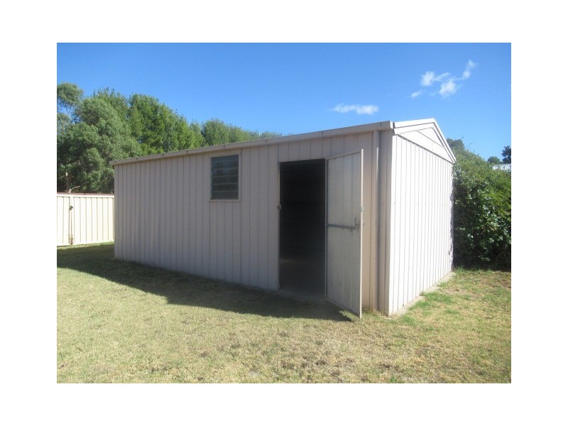 9 Pollard Place, Moama NSW 2731