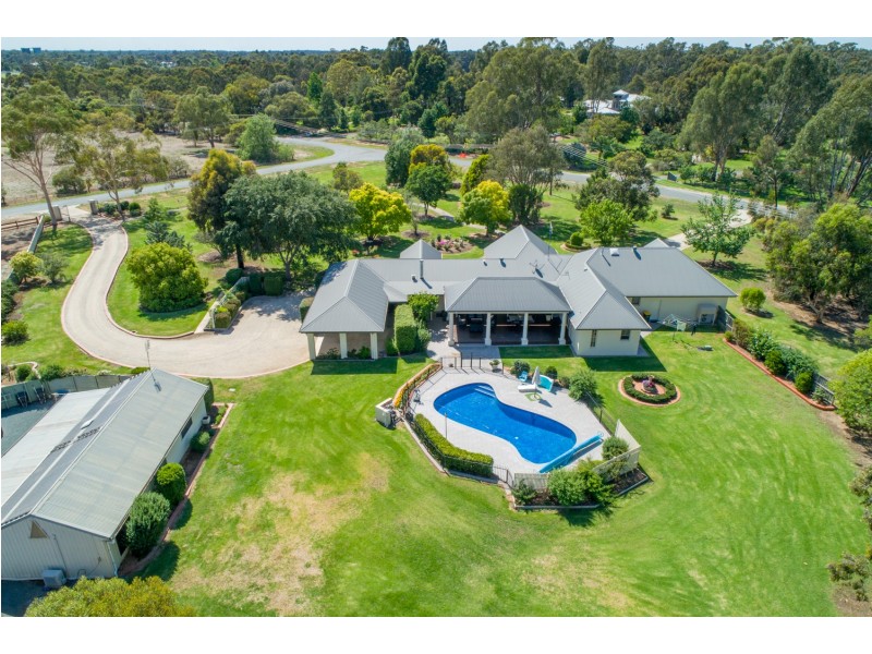 20 Maidensmith Drive, Moama NSW 2731