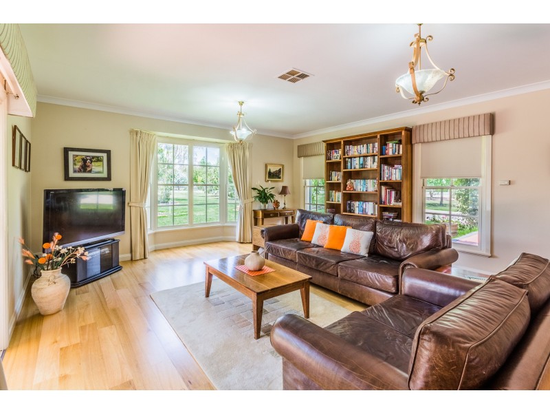 20 Maidensmith Drive, Moama NSW 2731