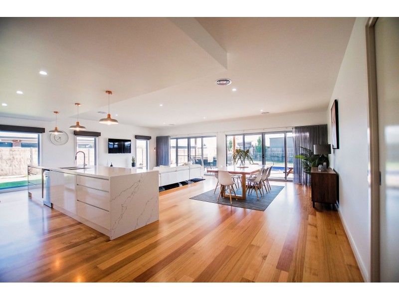 6 Yellow Gum Court, Moama NSW 2731