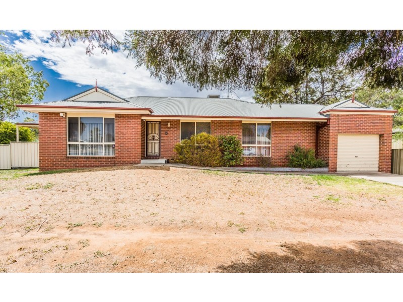 118 Pakenham Street, Echuca VIC 3564