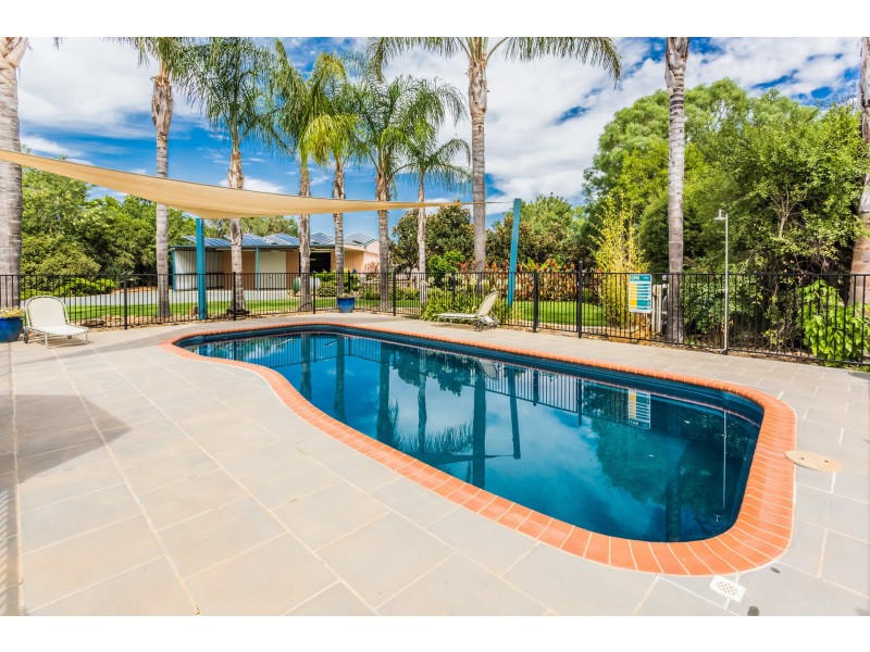 24 Wallingford Court, Echuca VIC 3564