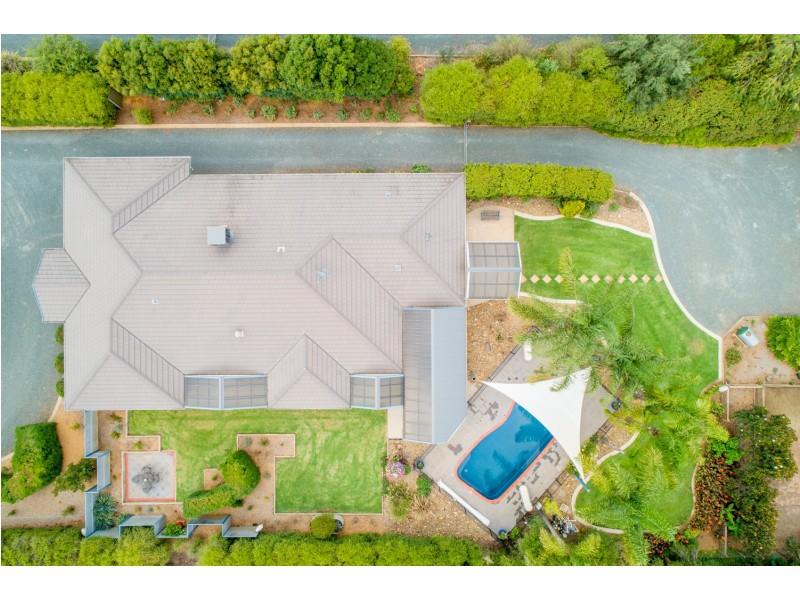 24 Wallingford Court, Echuca VIC 3564