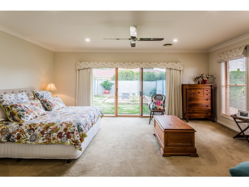 24 Wallingford Court, Echuca VIC 3564