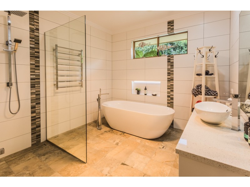 24 Wallingford Court, Echuca VIC 3564