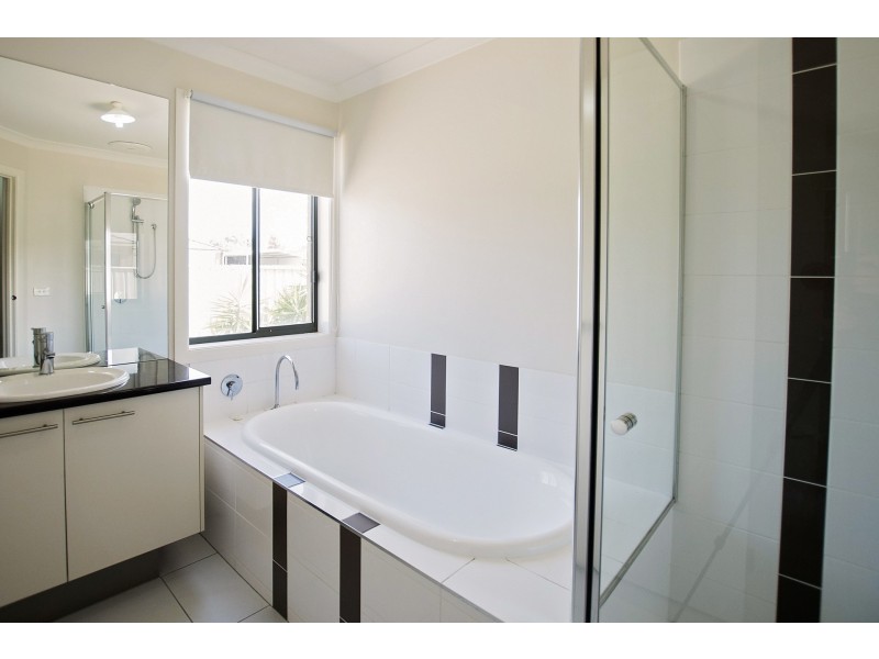 6 Alastair Court, Echuca VIC 3564