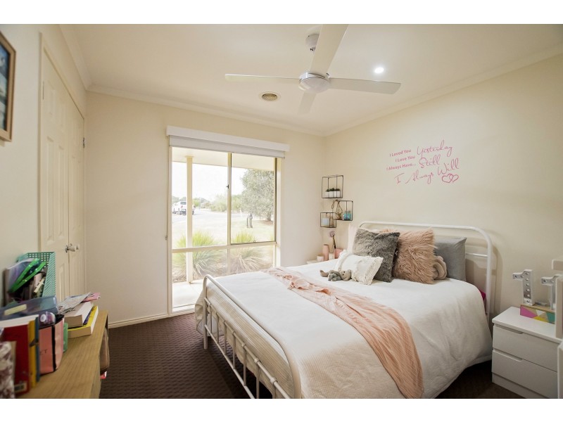 35 Woodlands Circuit, Echuca VIC 3564