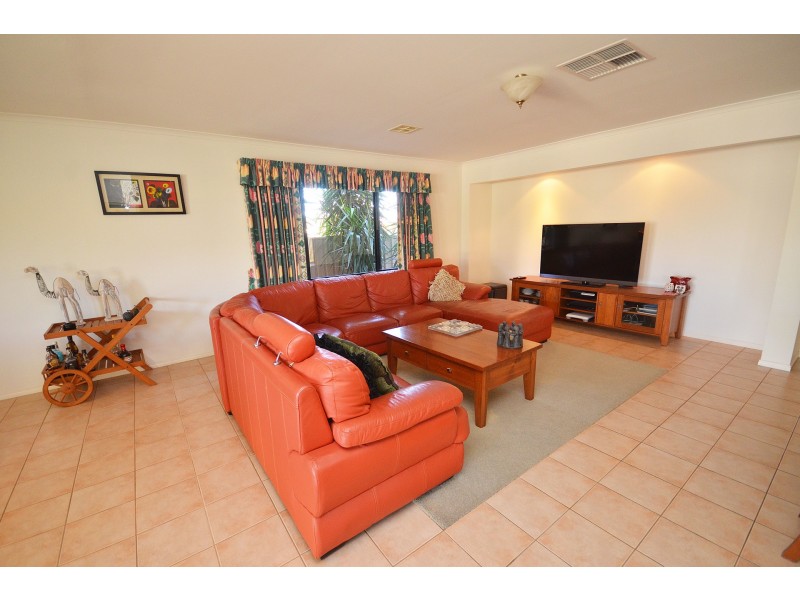 5 Kirkwall Court, Moama NSW 2731