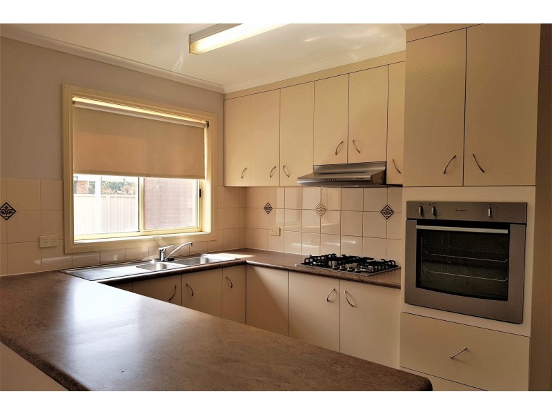 21 Alfred Avenue, Echuca VIC 3564