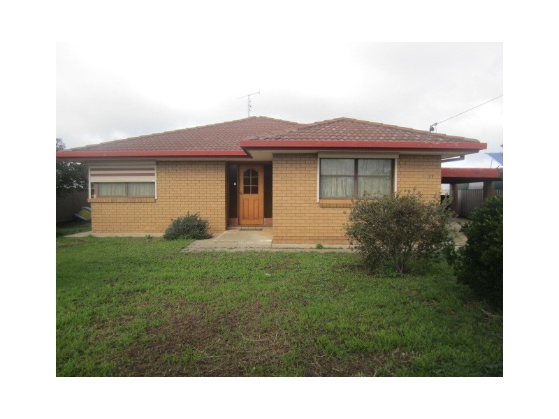 17 Maiden Street, Moama NSW 2731