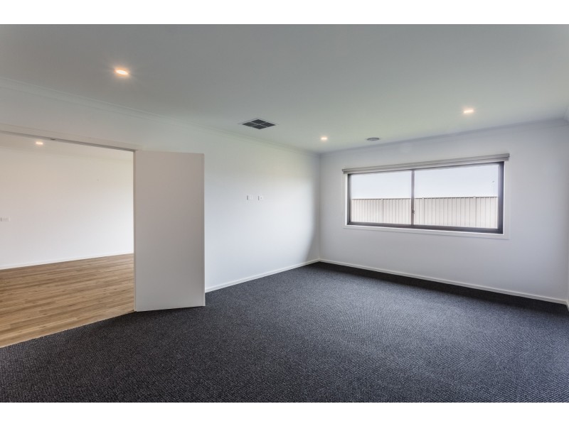 9 Magnolia Drive, Echuca VIC 3564