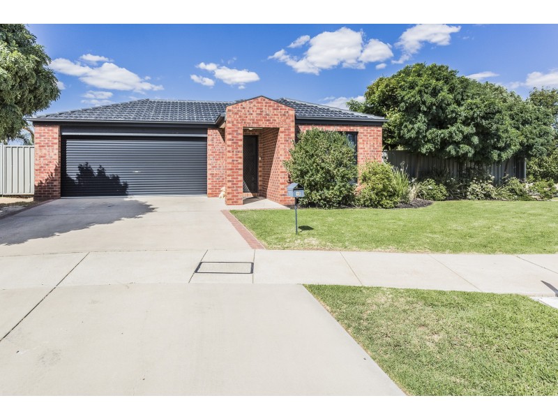 10 Wren Court, Echuca VIC 3564