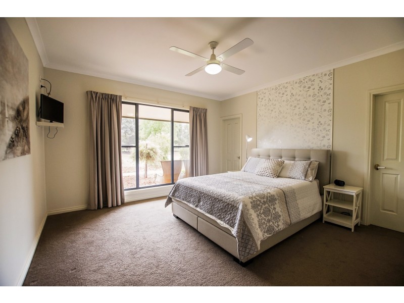 230 Anderson Road, Echuca VIC 3564