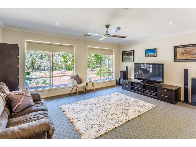 36 Chelsworth Drive, Echuca VIC 3564