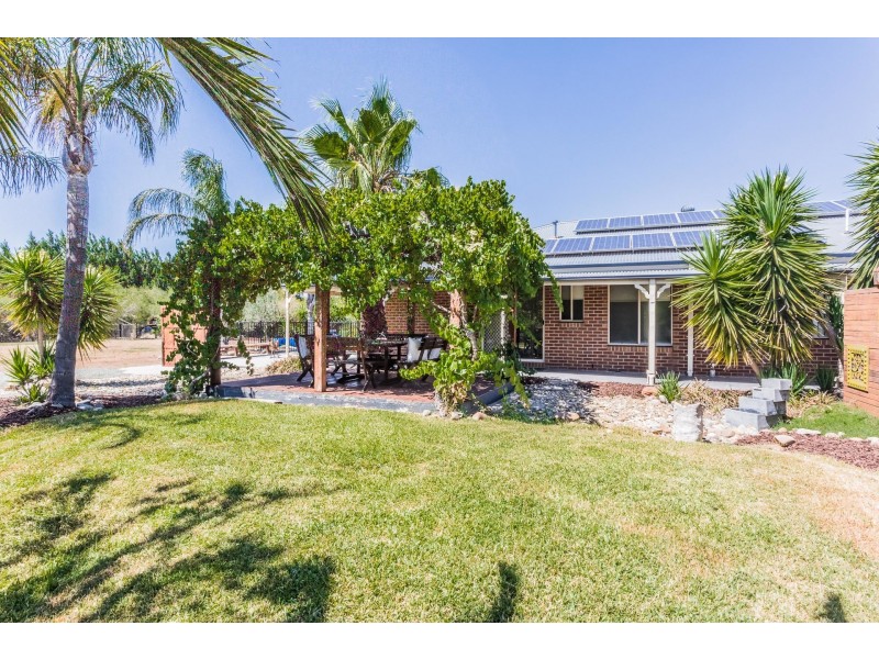 36 Chelsworth Drive, Echuca VIC 3564