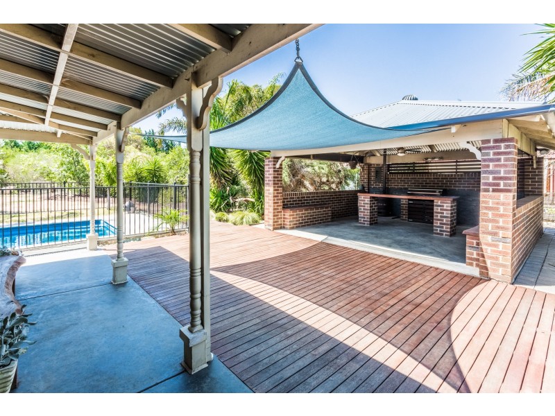 36 Chelsworth Drive, Echuca VIC 3564