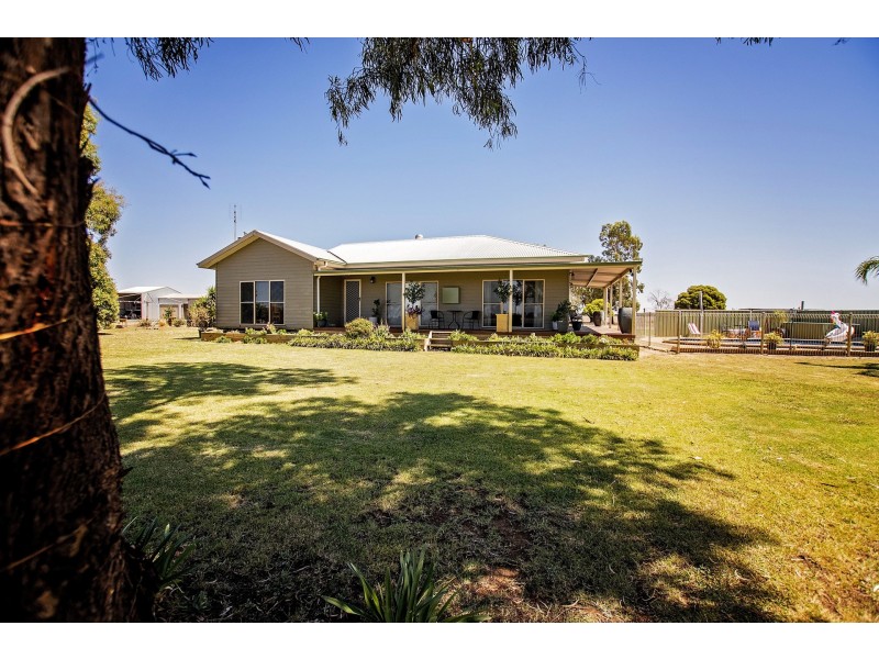 706 Simmie Road, Echuca VIC 3564
