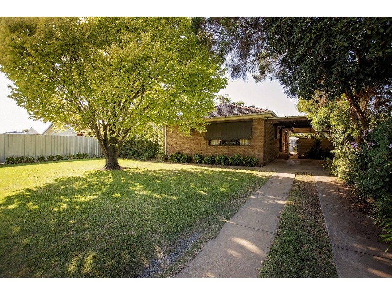 39 Regent Street, Moama NSW 2731