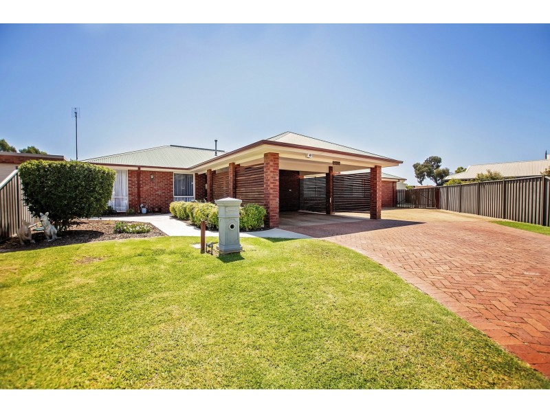 10 Emma Court, Echuca VIC 3564