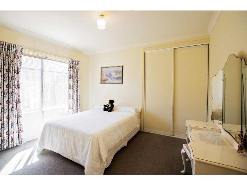 2 John Close, Echuca VIC 3564