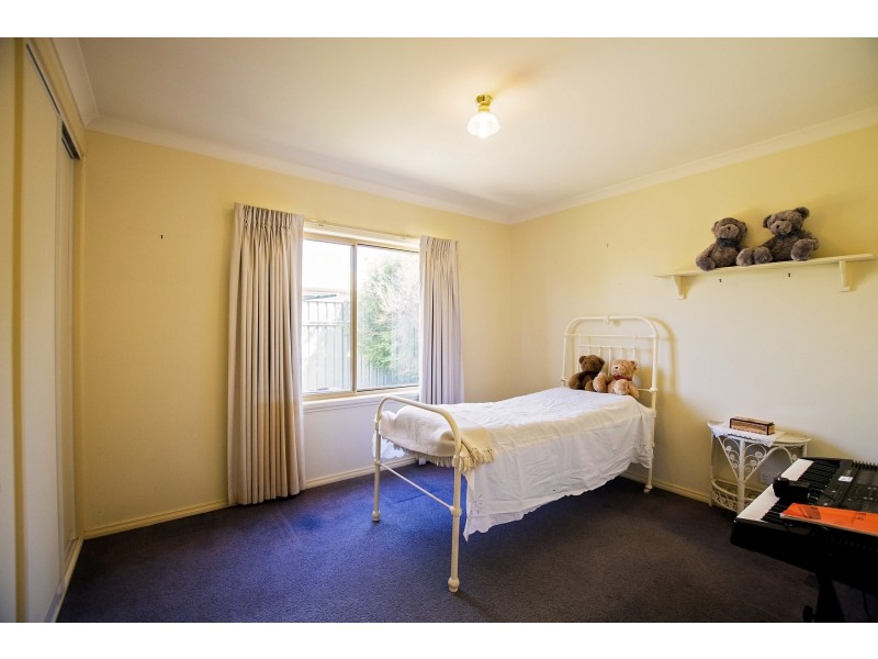 2 John Close, Echuca VIC 3564