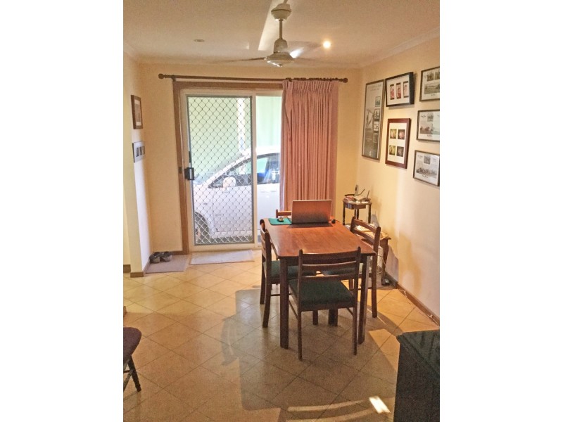 Unit 4/5 Mathoura Street, Mathoura NSW 2710