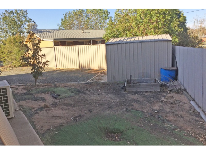 Unit 4/5 Mathoura Street, Mathoura NSW 2710