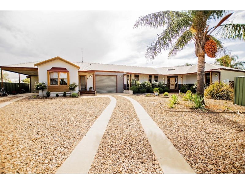 3 Grange Court, Echuca VIC 3564