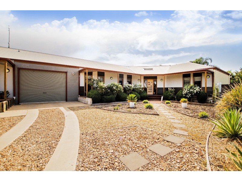 3 Grange Court, Echuca VIC 3564