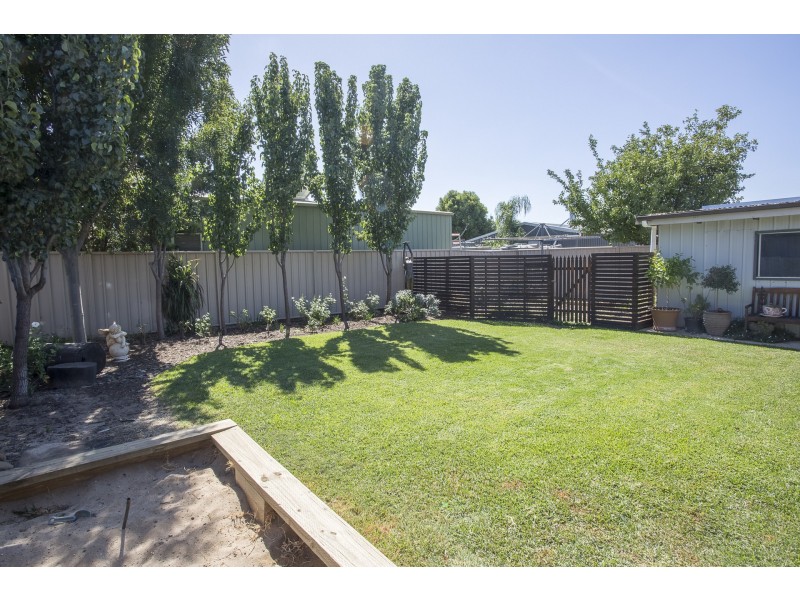 8 Cypress Street, Echuca VIC 3564