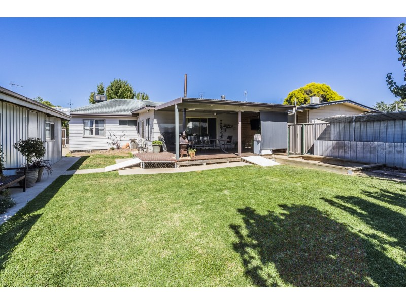 8 Cypress Street, Echuca VIC 3564