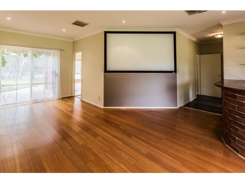 16 Murray Bank Drive, Echuca VIC 3564