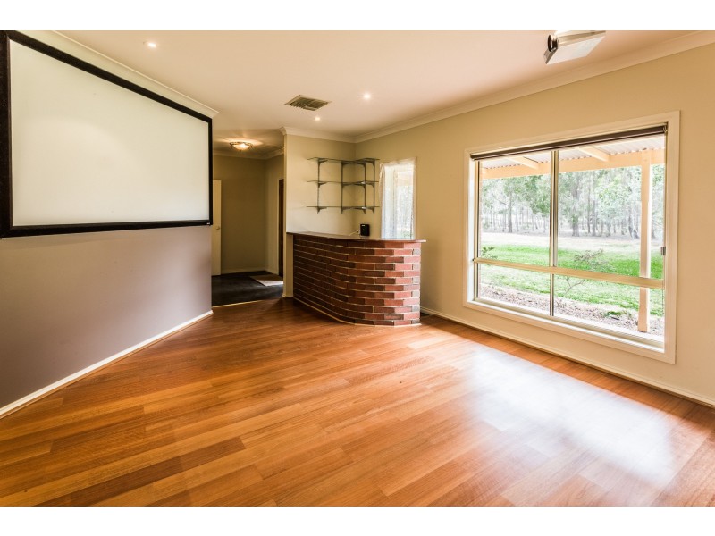 16 Murray Bank Drive, Echuca VIC 3564