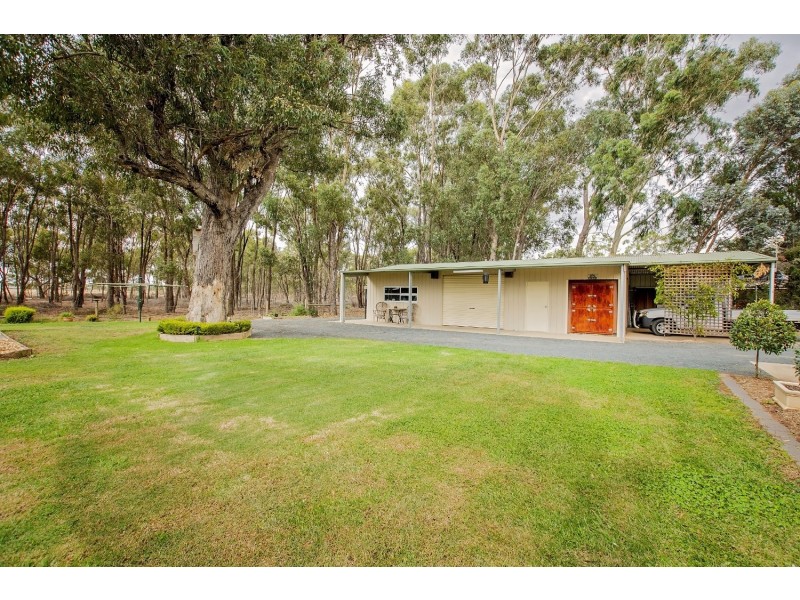 15 Charters Drive, Moama NSW 2731