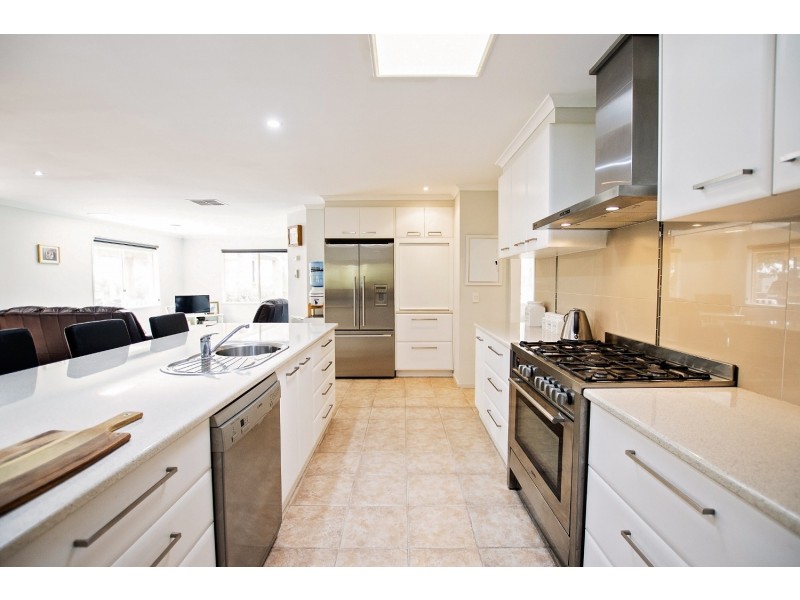 15 Charters Drive, Moama NSW 2731