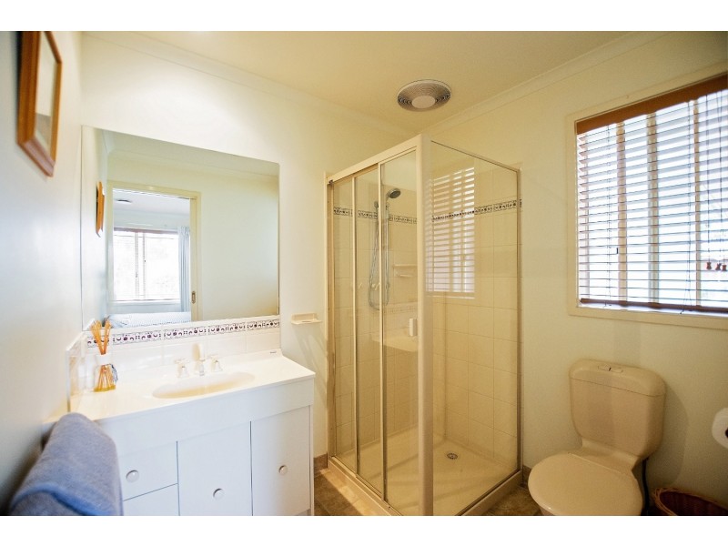 15 Charters Drive, Moama NSW 2731