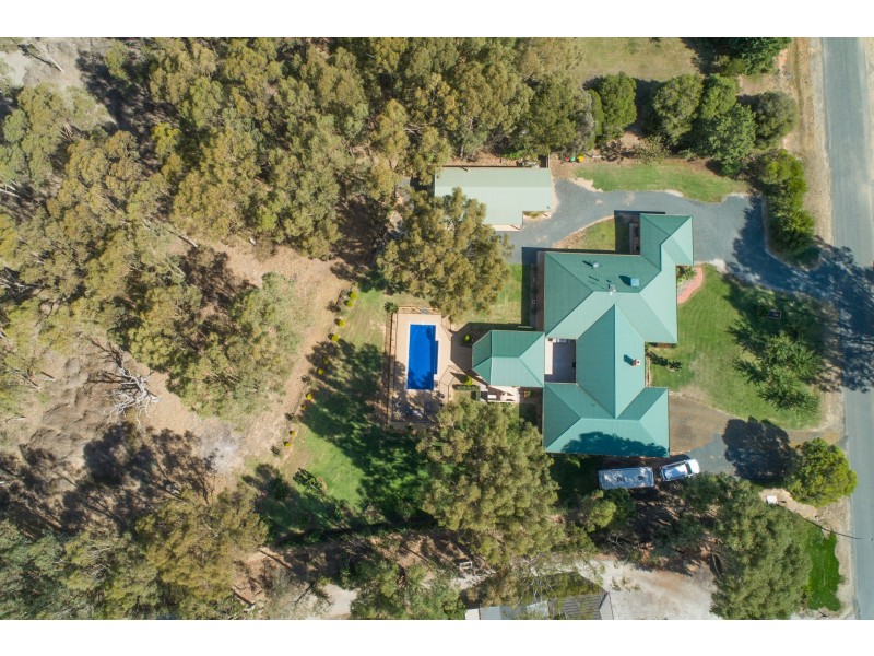 15 Charters Drive, Moama NSW 2731