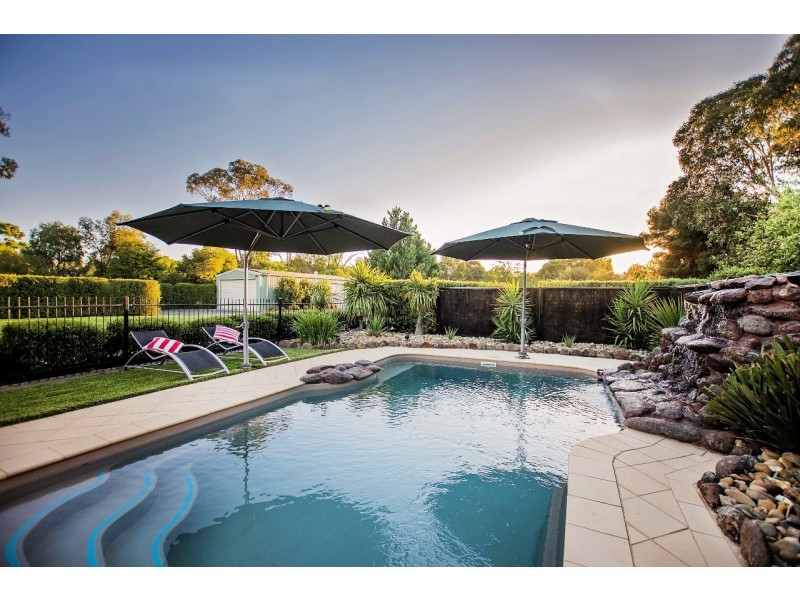 57 Murray Drive, Echuca VIC 3564