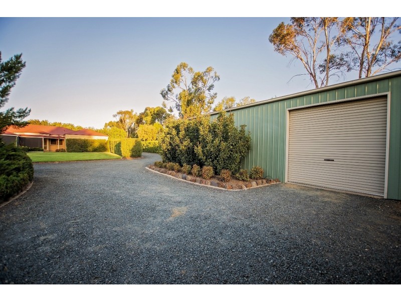 57 Murray Drive, Echuca VIC 3564