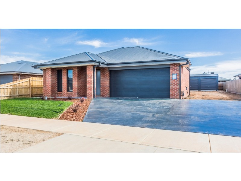 11 Marsanne Drive, Moama NSW 2731