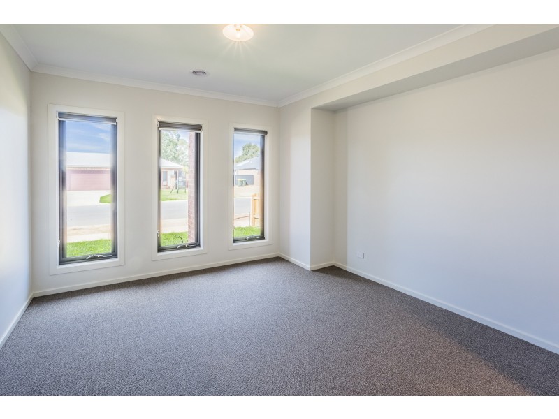 11 Marsanne Drive, Moama NSW 2731