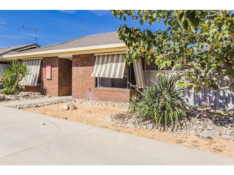 1/118 Sturt Street, Echuca VIC 3564