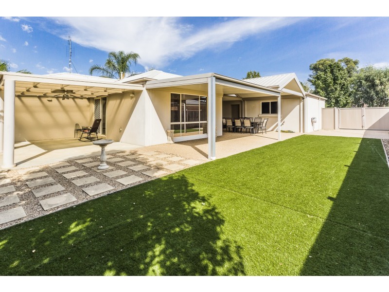 52 Shackell Street, Echuca VIC 3564