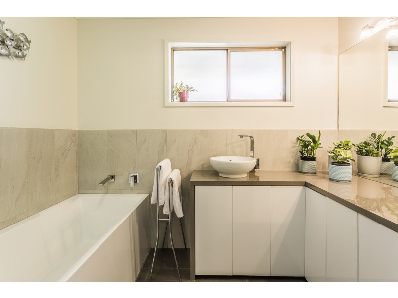 79-81 Campaspe Esplanade, Echuca VIC 3564