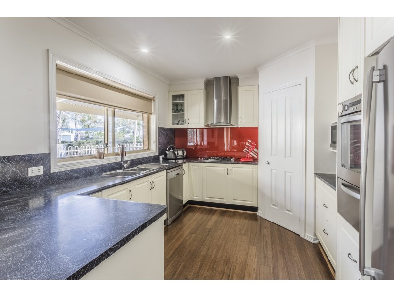 1 Coxon Place, Echuca VIC 3564
