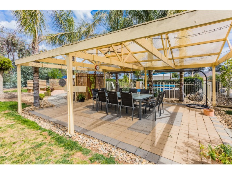 1 Coxon Place, Echuca VIC 3564