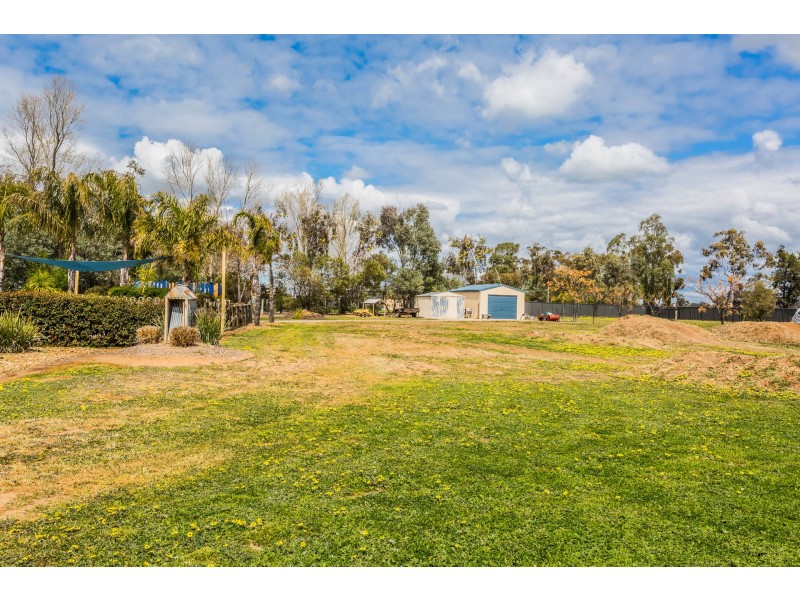 1 Coxon Place, Echuca VIC 3564